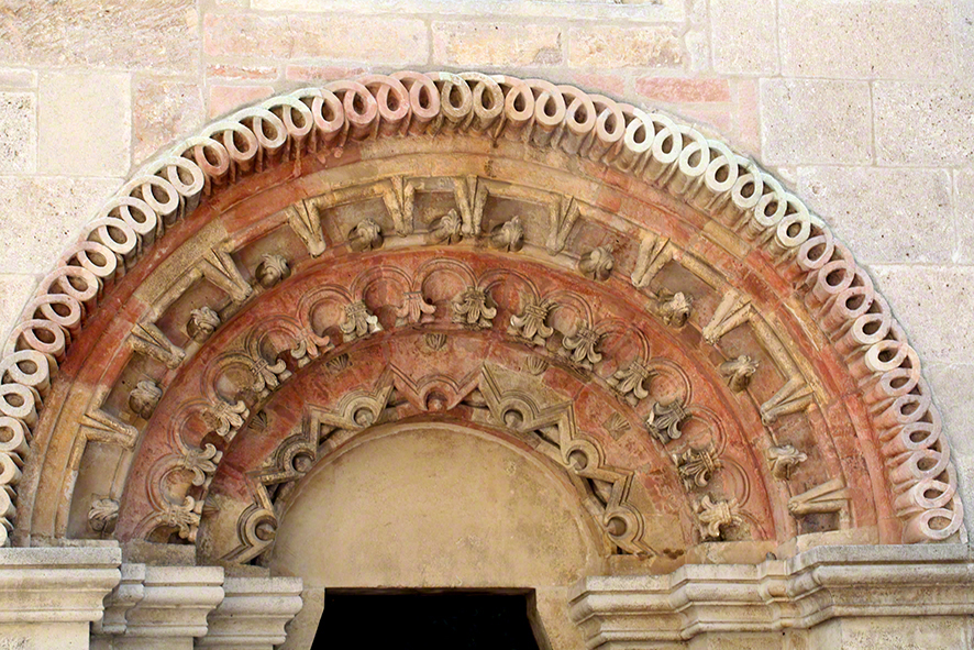 Mödling Tympanon St. Panthaleon